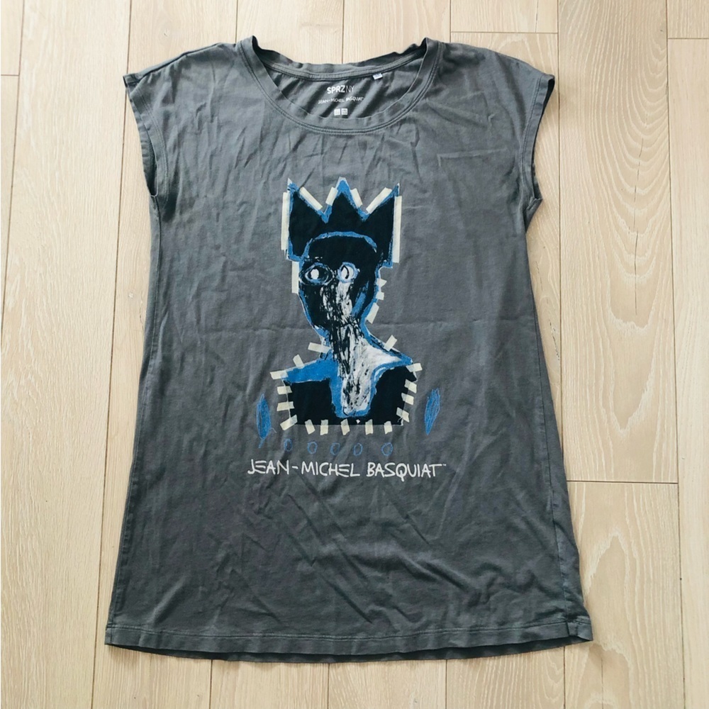 Uniqlo Jean-Michel Basquiat SPRZ NY Graphic Tank Top in Dark Gray Size XS